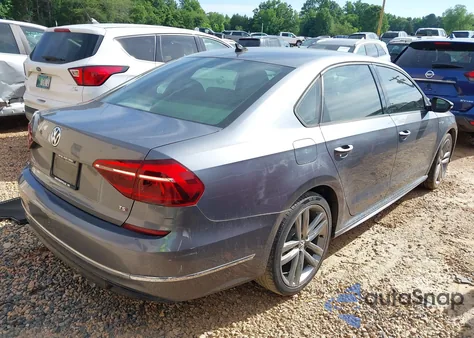 2018 Volkswagen Passat 2.0T R-Line/2.0T S из США, поврежденный, VIN 1VWAA7A31JC025005